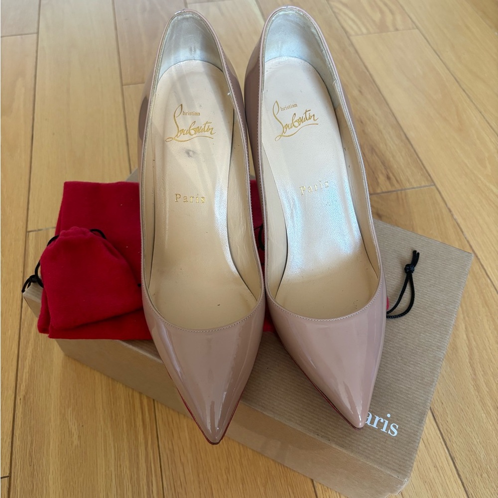 Louboutin Nude Pigalle 100 - Like New